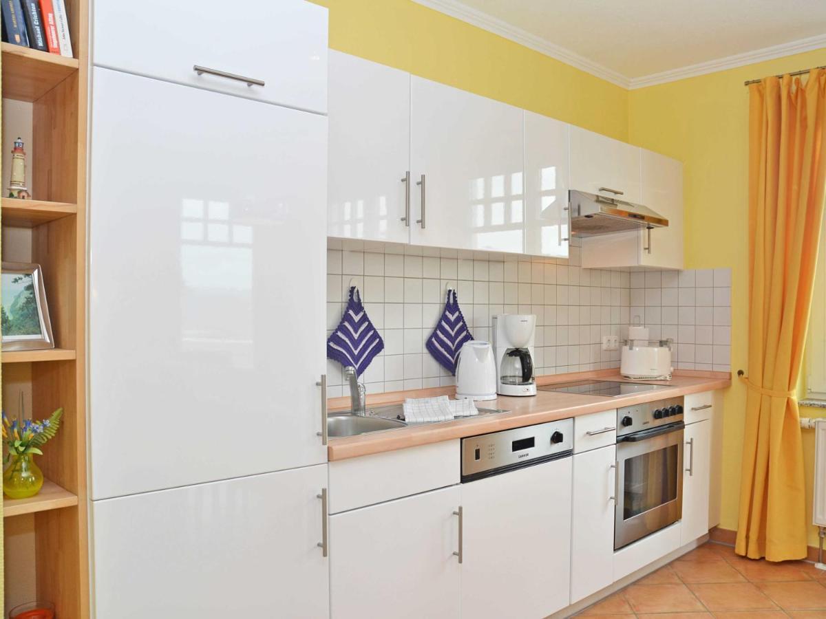 "Villa Laetitia" - Wg 15 - Zentral, Strandnah, 2 Balkone Binz Exteriör bild